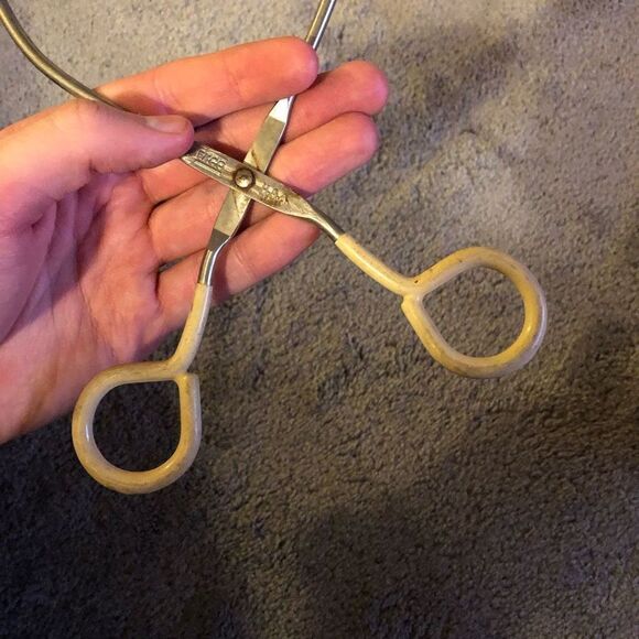 Vintage EKCO Scissor Tongs 10''  White Rubber Grip Handles Hot Dog Serving USA - Picture 7 of 8